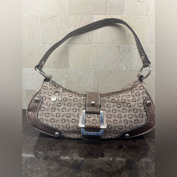 Guess Handbags - Guess Shoulder Bag GUC